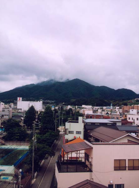 078横田鐡男　公民館屋上.jpg