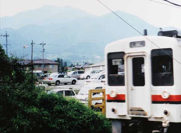 372田口富枝　大通り.jpg