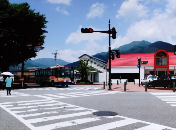 09-102櫻井剛飯田駅前.jpg