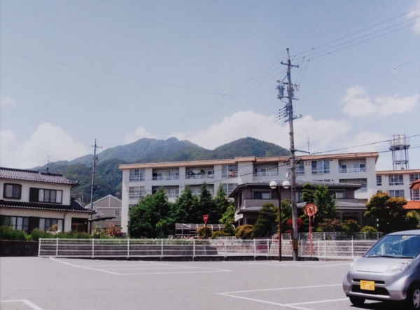 09-134毛涯真妃白山町.jpg