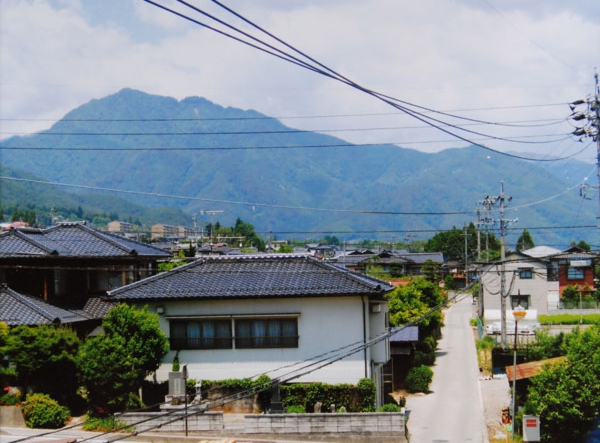 09-297木下智胤伊賀良木材工場屋根.jpg