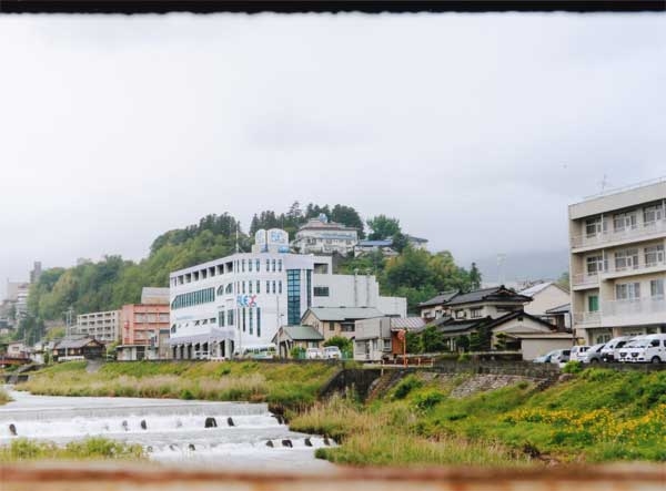 2011-135片桐勝壽_飯田橋の上.jpg