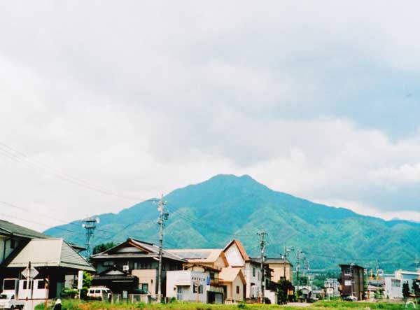 2012-068山口啓造_学童登校線.jpg