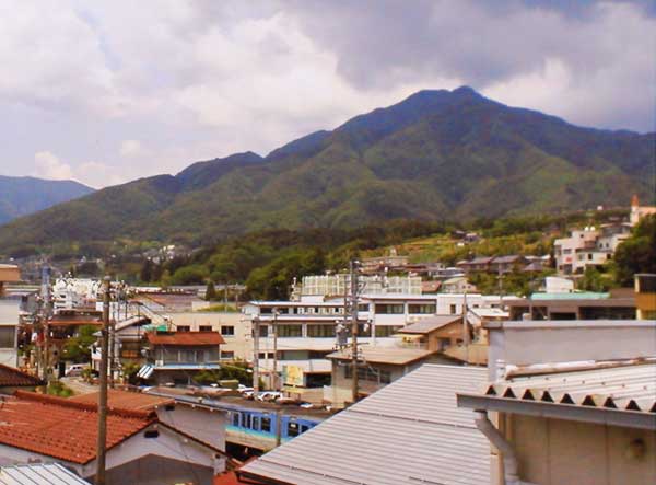 2012-076吉沢秀一_桜町.jpg