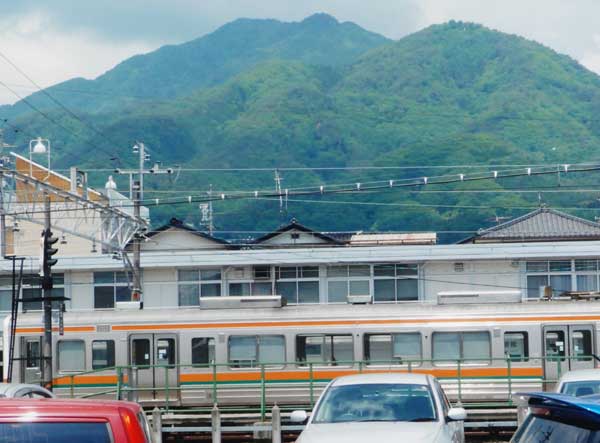 2012-087宮澤秀三_飯田駅.jpg