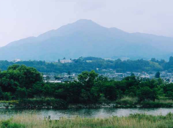 2013-019高橋通夫_阿島河原.jpg