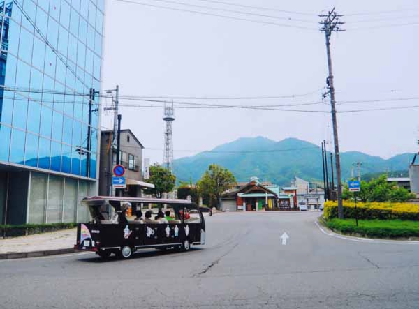 2013-053宮澤秀三_飯田駅.jpg