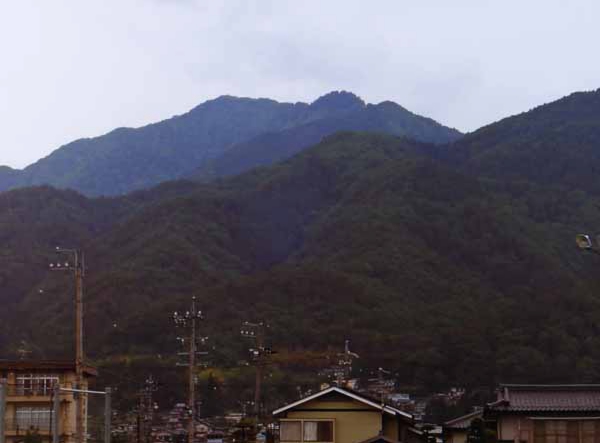 2013-069矢澤輝一_丸山小学校グランド.jpg