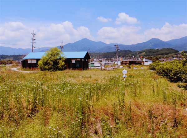 2015-024春日昌夫飯田市座光寺天竜川堤防.jpg