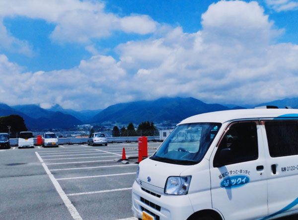 2017-080株式会社ツクイアピタ飯田店屋上駐車場.jpg