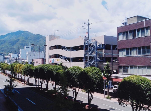 2018-037熊谷真理子_飯田市銀座・通り町.jpg